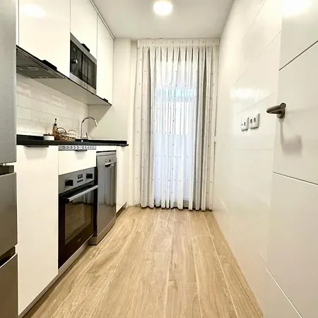 Διαμέρισμα Apartamento Espacoso E Luminoso *