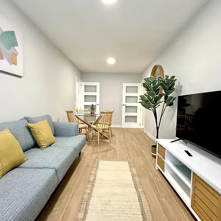 Apartamento Espacoso E Luminoso * Lissabon